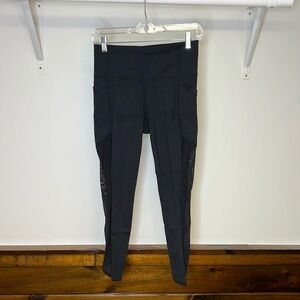 Athleta‎ Cropped Mesh Leggings- S